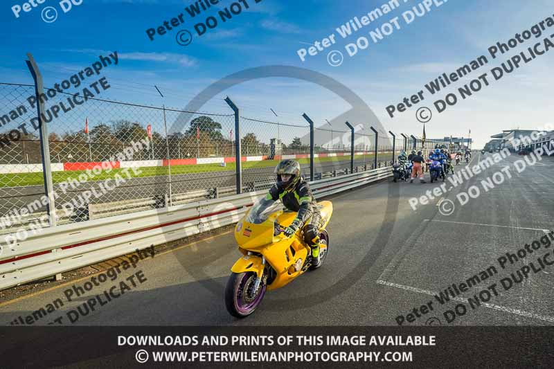 donington no limits trackday;donington park photographs;donington trackday photographs;no limits trackdays;peter wileman photography;trackday digital images;trackday photos